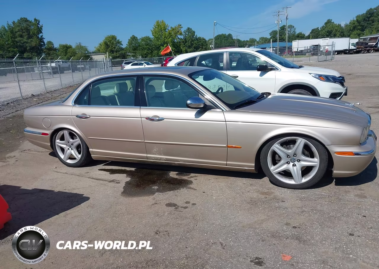 2005 Jaguar Xj Vanden Plas VIN:SAJWA82C15SG43292 - 13