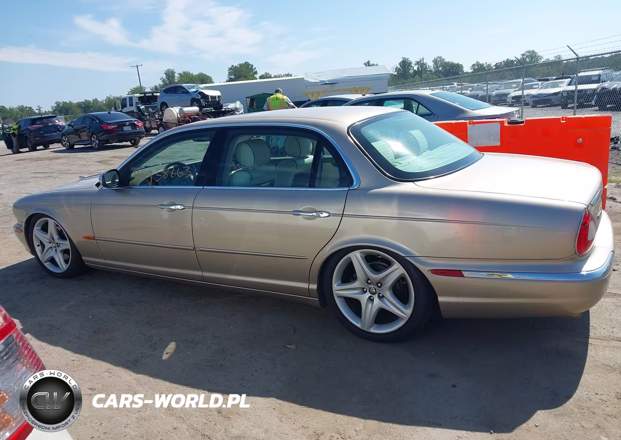 2005 Jaguar Xj Vanden Plas VIN:SAJWA82C15SG43292 - 14