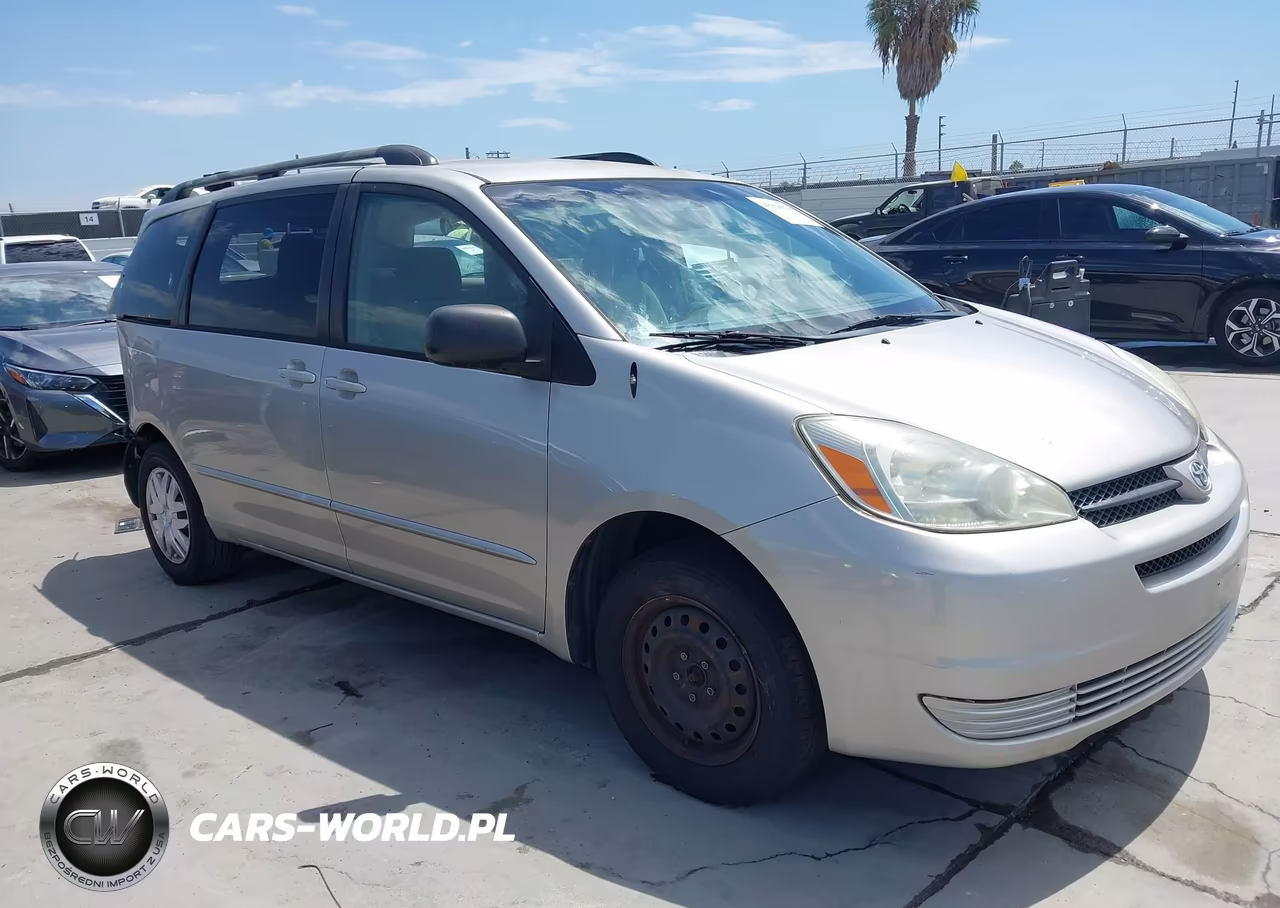 2005 Toyota Sienna Le