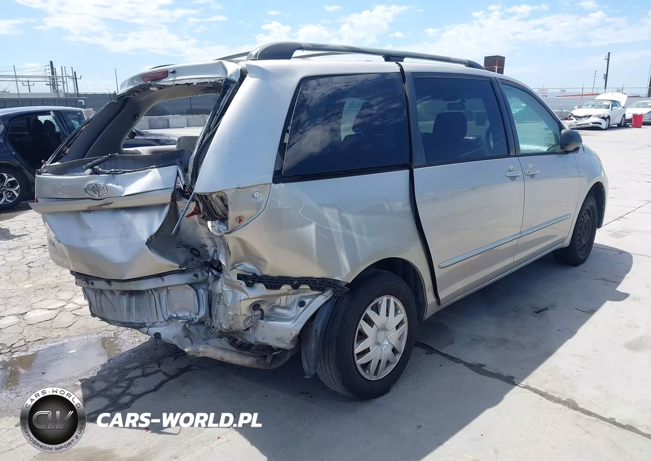 2005 Toyota Sienna Le VIN:5TDZA23C05S303628 - 4