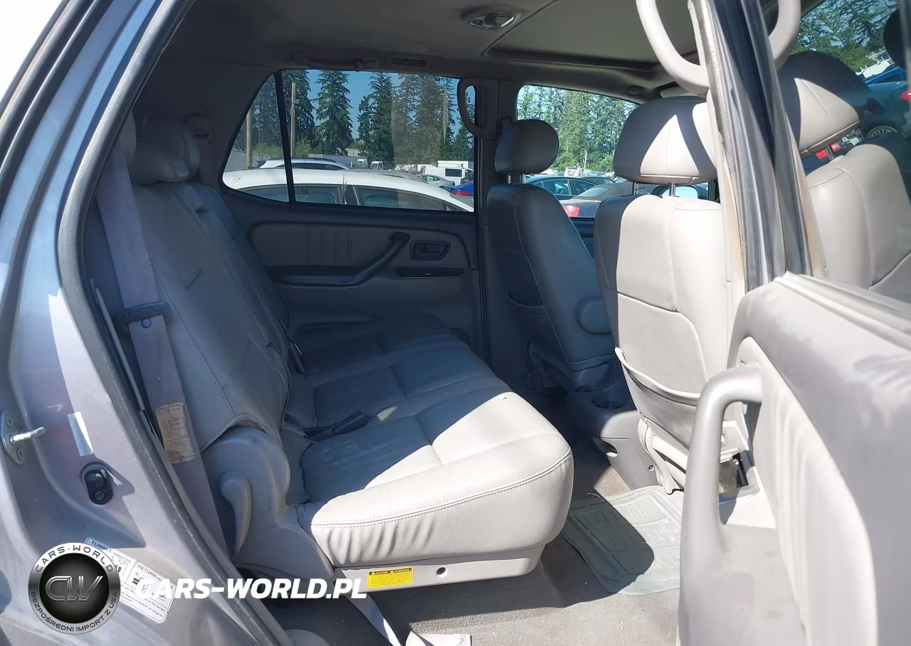 2001 Toyota Sequoia Limited V8 VIN:5TDBT48A21S038512 - 8