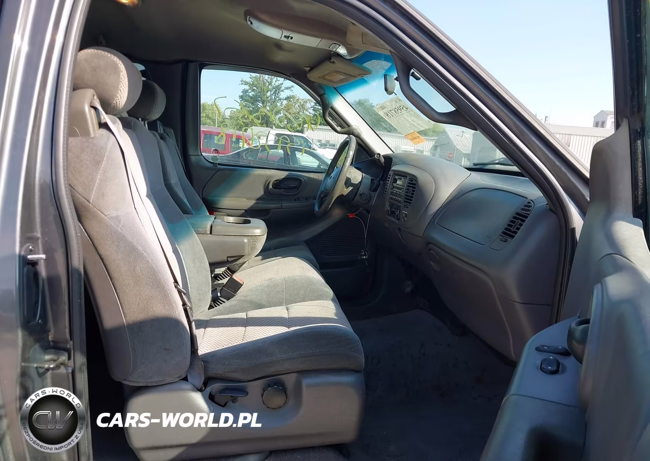 2002 Ford F150 VIN:1FTRX17W82NA19615 - 5