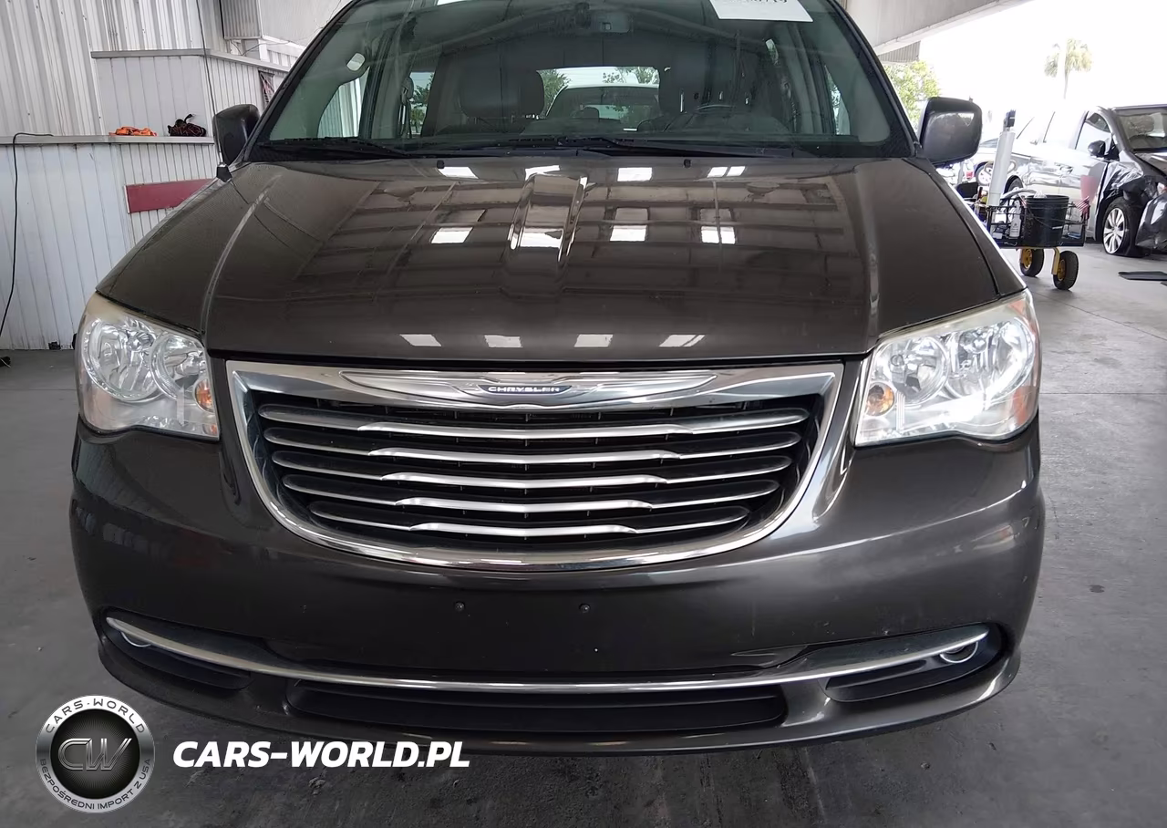 2016 Chrysler Town & Country Touring VIN:2C4RC1BG6GR156252 - 12