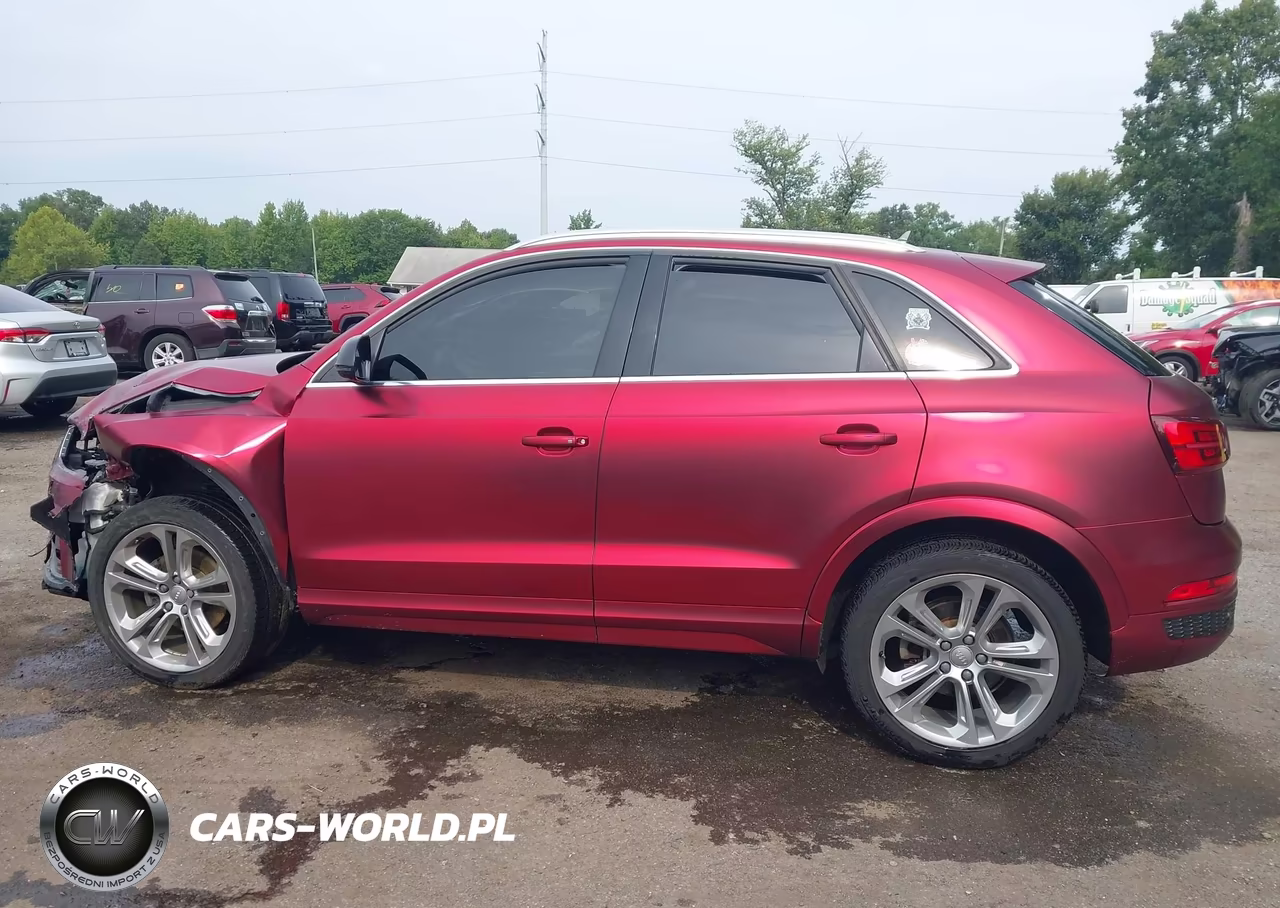 2016 Audi Q3 2.0T Premium Plus VIN:WA1GFCFS7GR002108 - 14