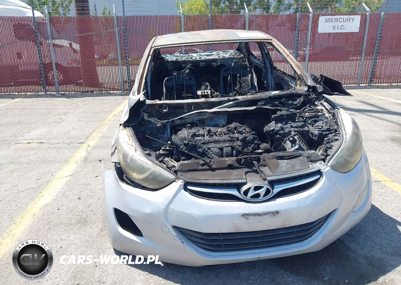2013 Hyundai Elantra Gls VIN:KMHDH4AE9DU533504 - 12
