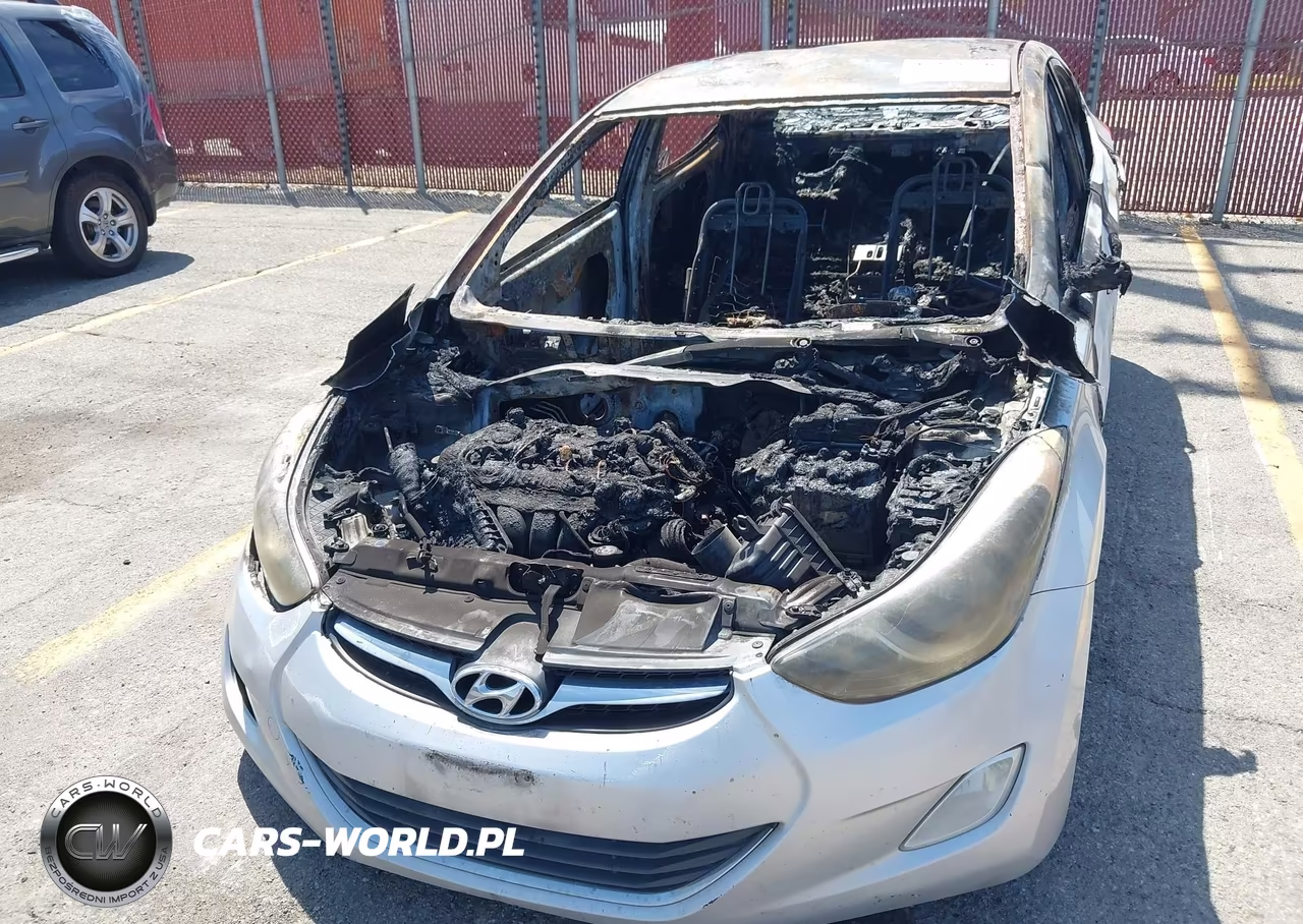 2013 Hyundai Elantra Gls VIN:KMHDH4AE9DU533504 - 6