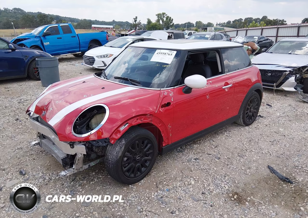 2024 Mini Hardtop Cooper VIN:WMW33DH04R2U45677 - 2