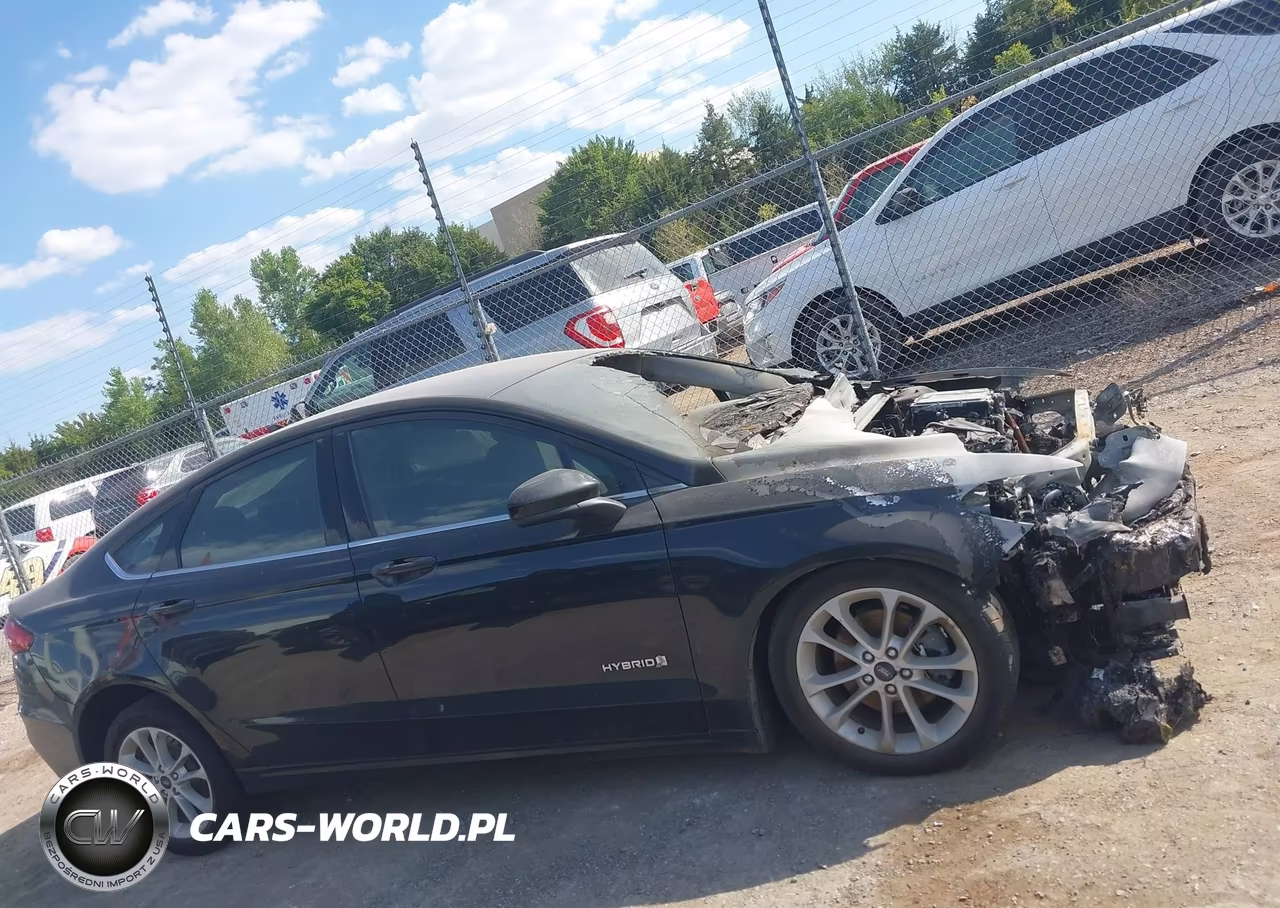 2019 Ford Fusion Hybrid Se VIN:3FA6P0LU6KR182283 - 12