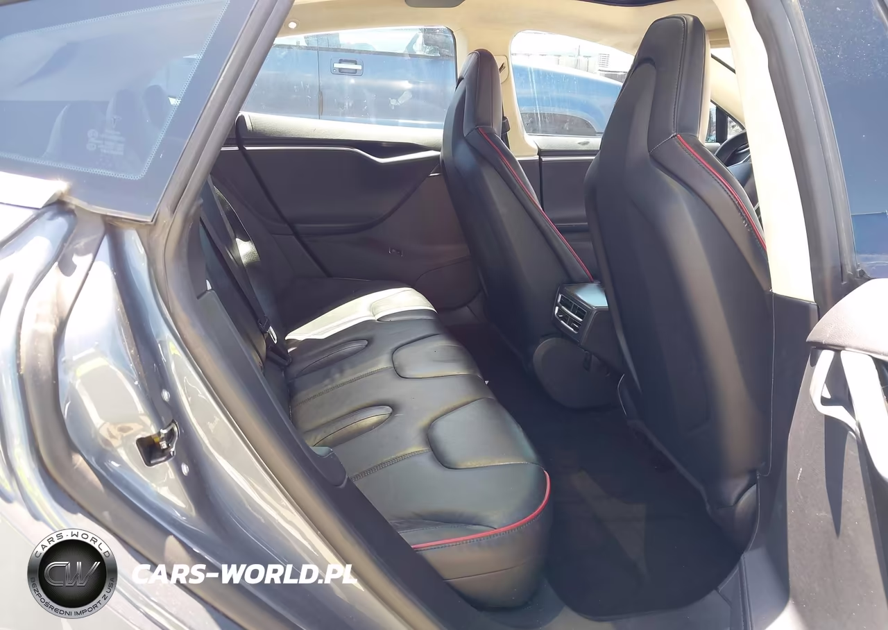 2013 Tesla Model S Performance VIN:5YJSA1DP3DFP13582 - 8