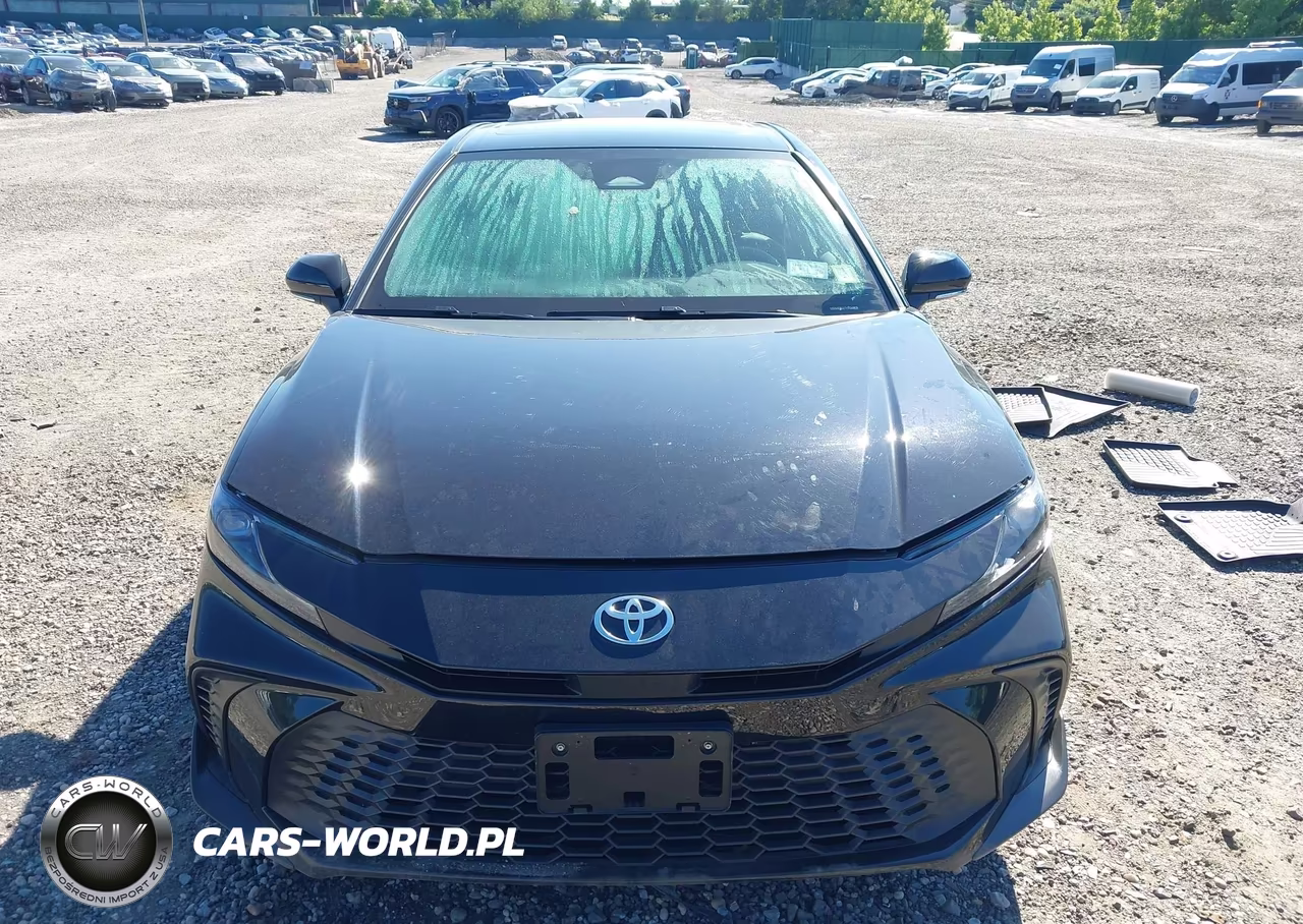 2026 Toyota Camry Se VIN:4T1DBADKXTU554166 - 12
