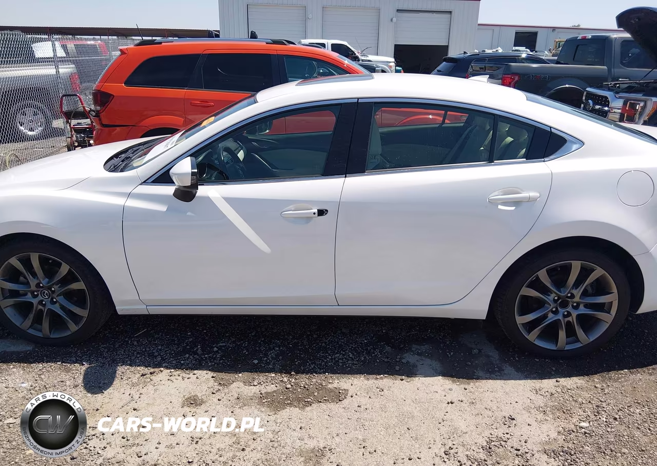 2016 Mazda Mazda6 I Grand Touring VIN:JM1GJ1W55G1455290 - 14