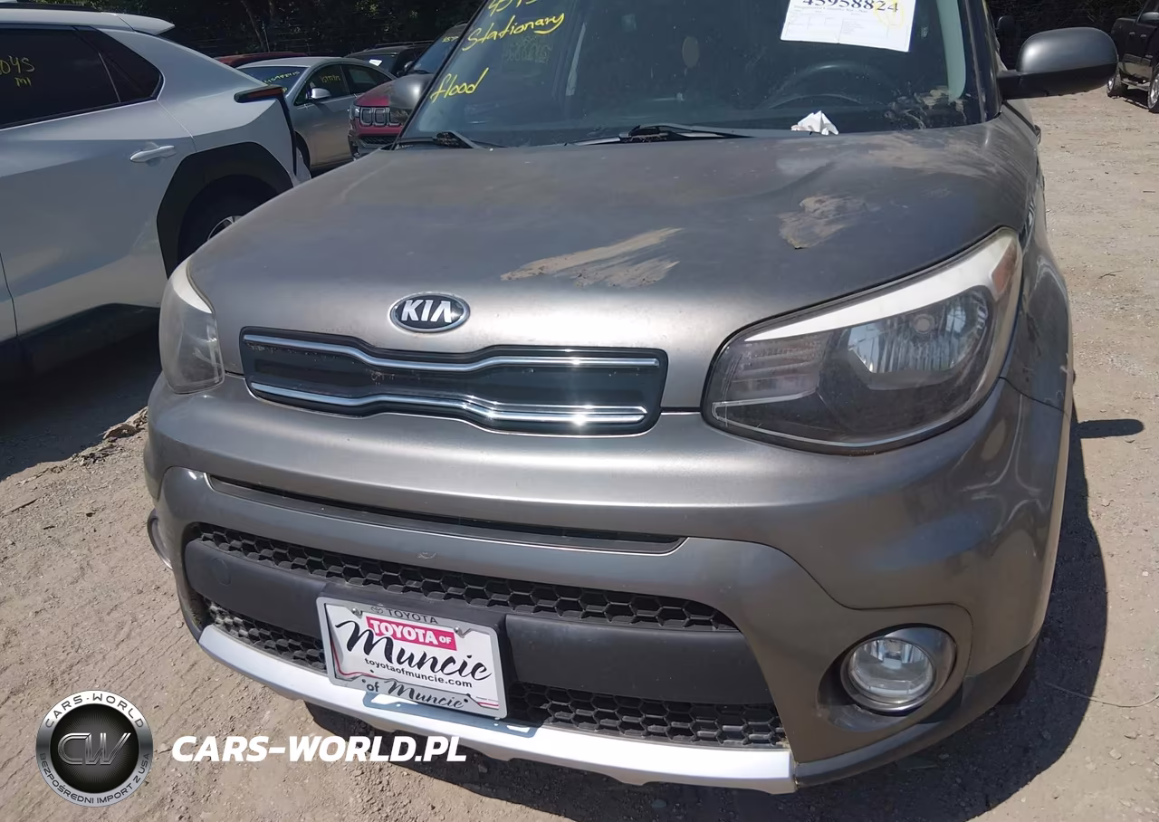 2018 Kia Soul + VIN:KNDJP3A5XJ7527063 - 6