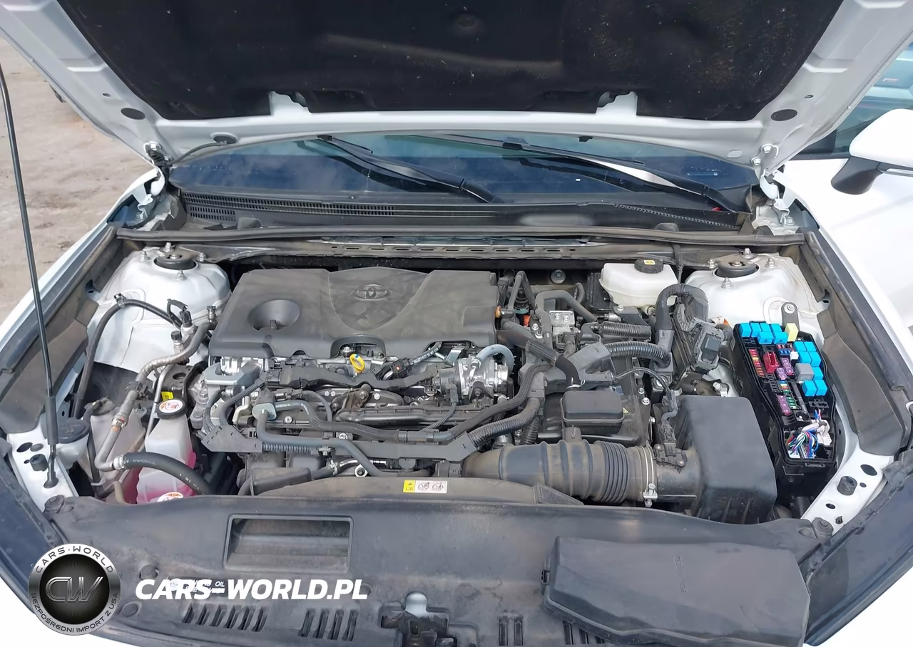 2025 Toyota Camry Le VIN:4T1DAACK9SU596945 - 10
