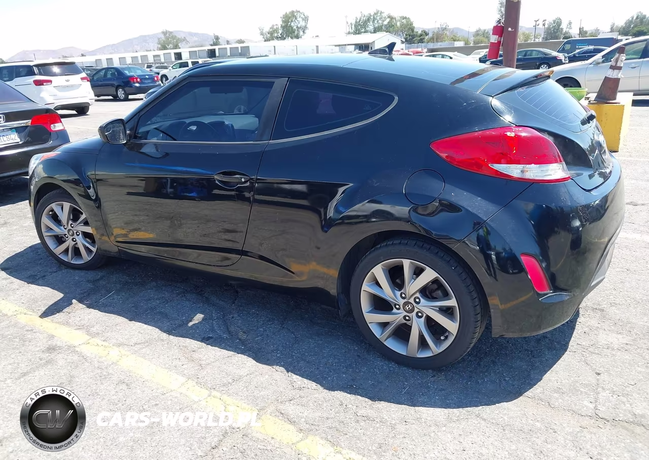2017 Hyundai Veloster VIN:KMHTC6AD8HU309112 - 3
