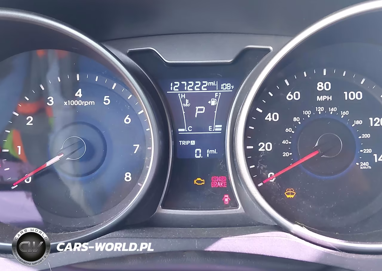 2017 Hyundai Veloster VIN:KMHTC6AD8HU309112 - 7