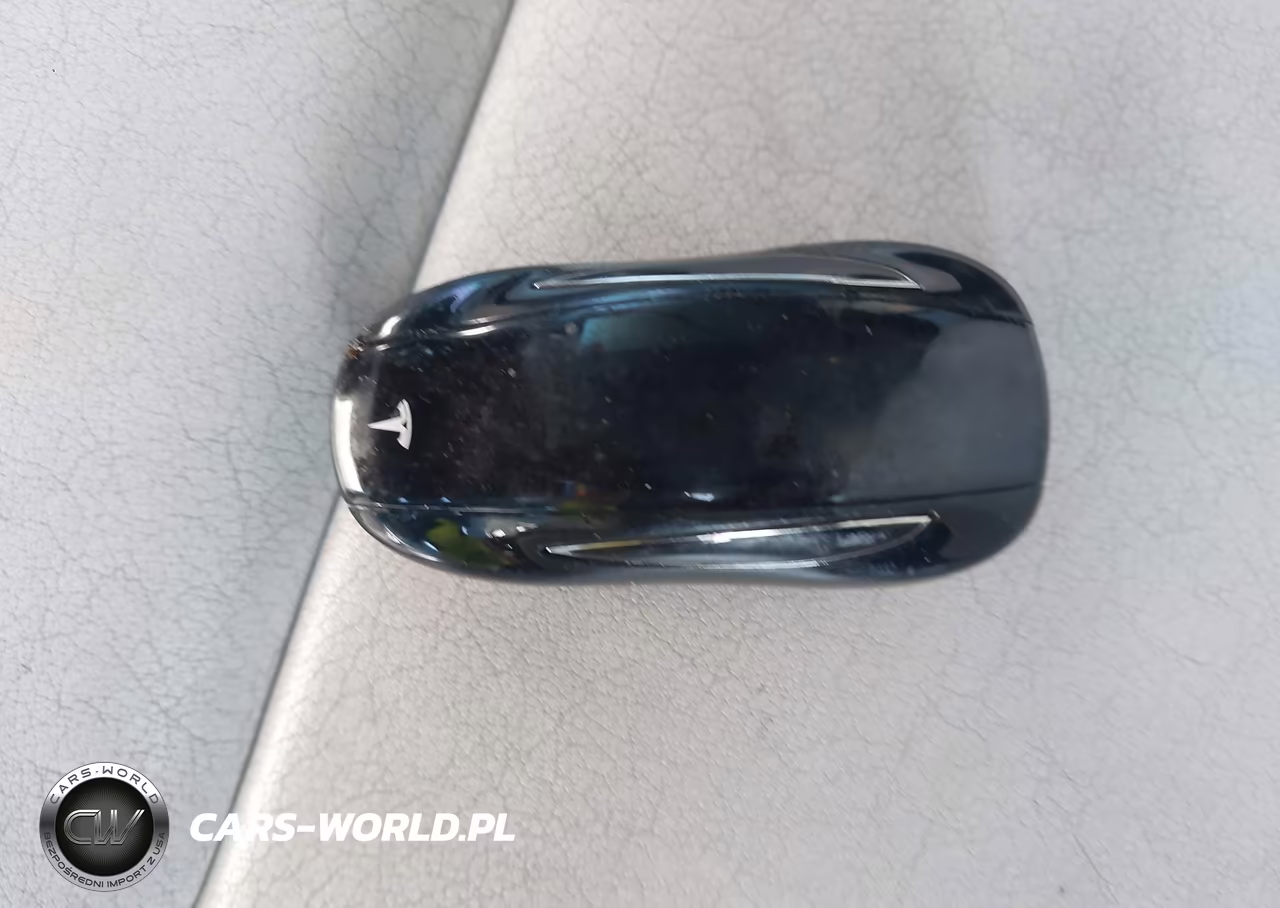 2018 Tesla Model X VIN:5YJXCBE21JF085848 - 11