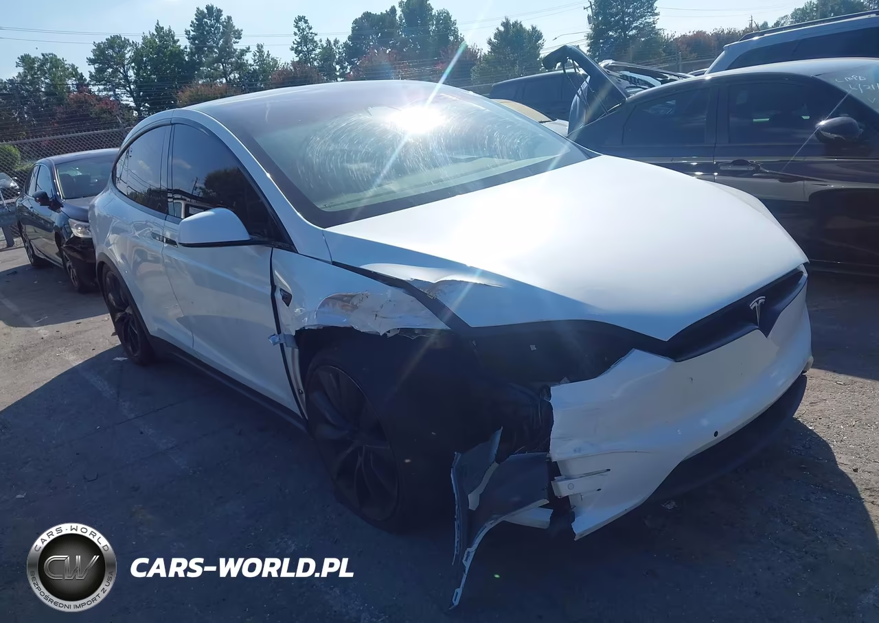 2018 Tesla Model X VIN:5YJXCBE21JF085848 - 13