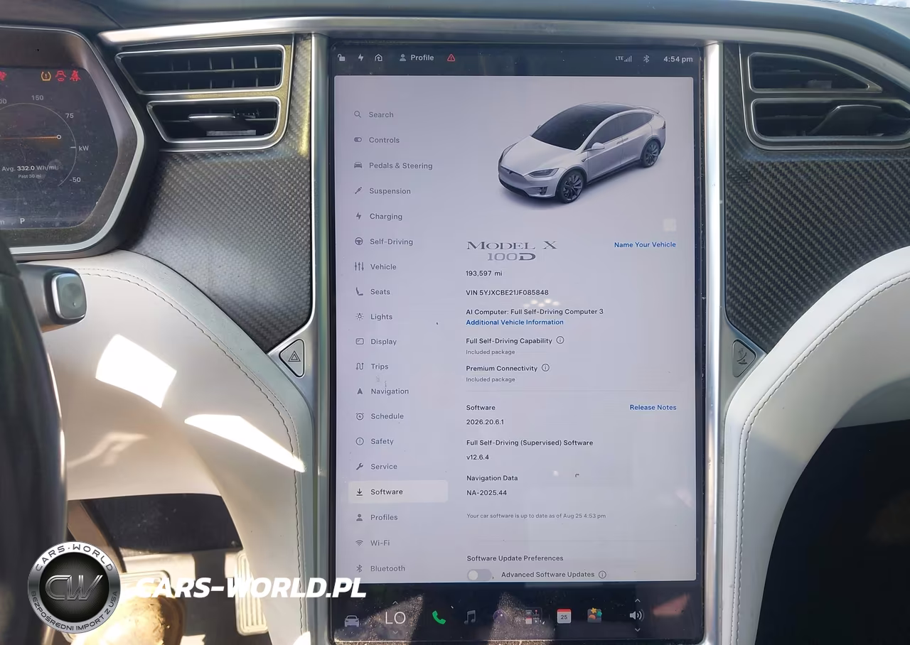 2018 Tesla Model X VIN:5YJXCBE21JF085848 - 18