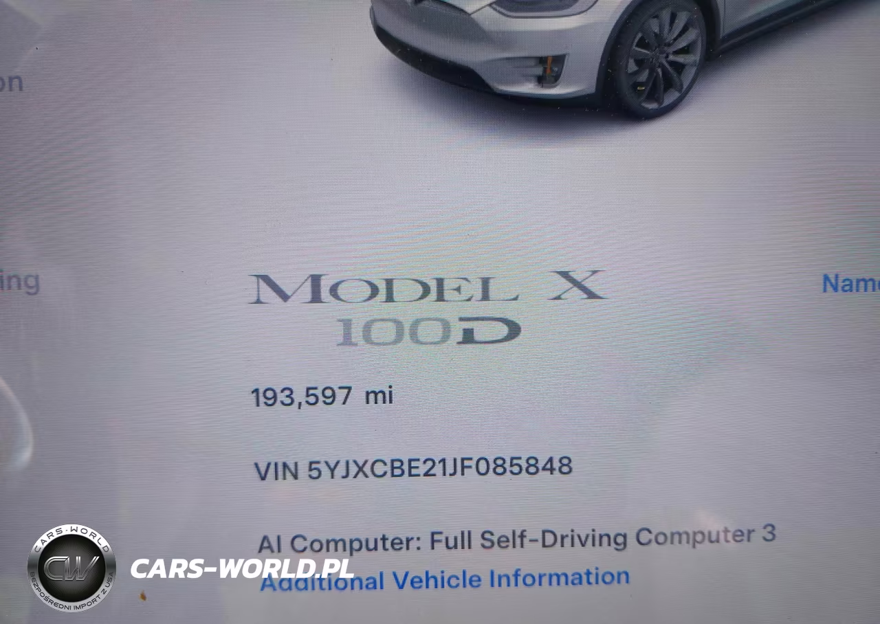 2018 Tesla Model X VIN:5YJXCBE21JF085848 - 9