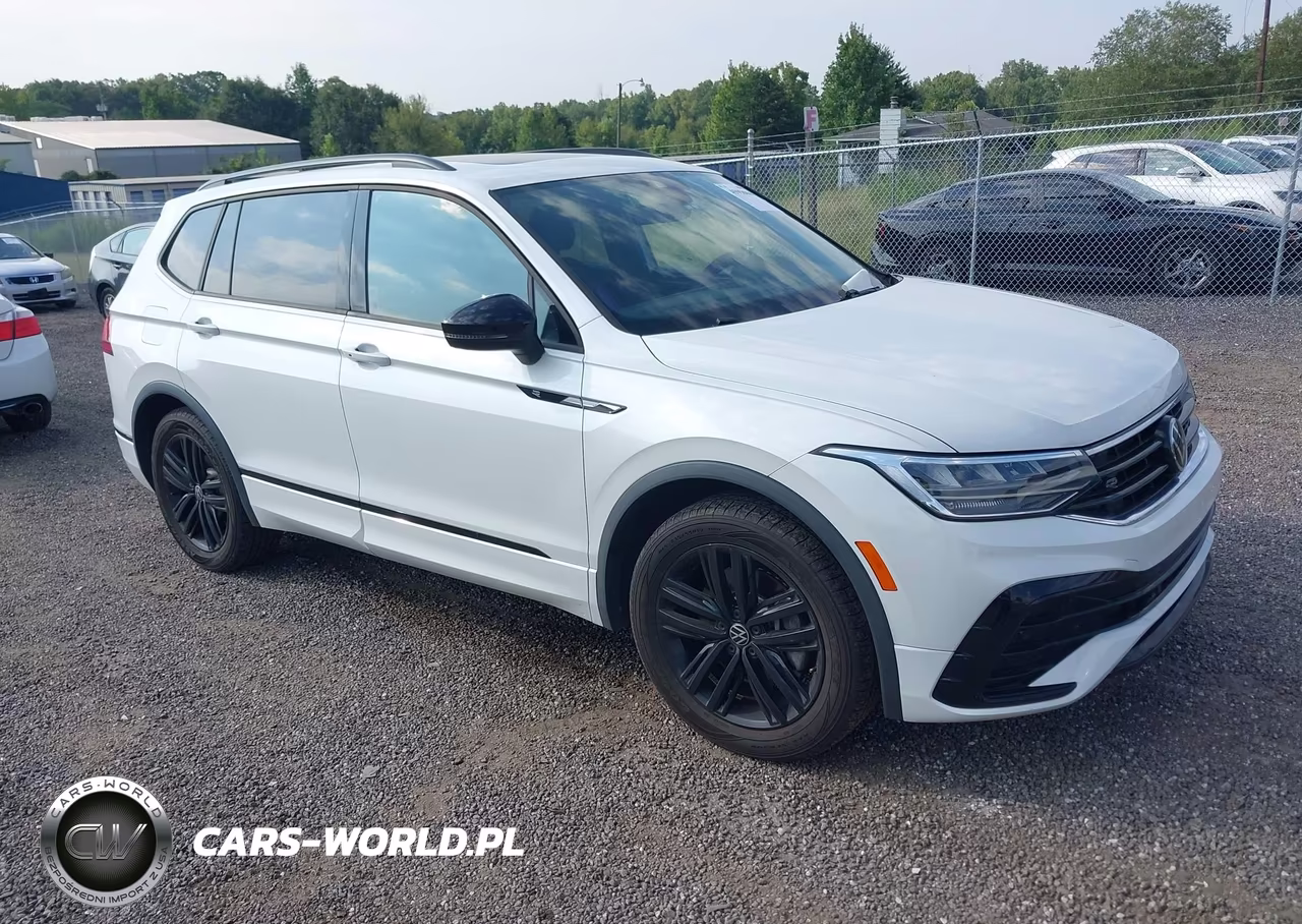 2022 Volkswagen Tiguan 2.0T Se R-Line Black