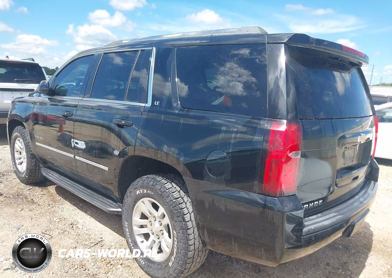 2019 Chevrolet Tahoe Lt VIN:1GNSCBKC6KR332260 - 3
