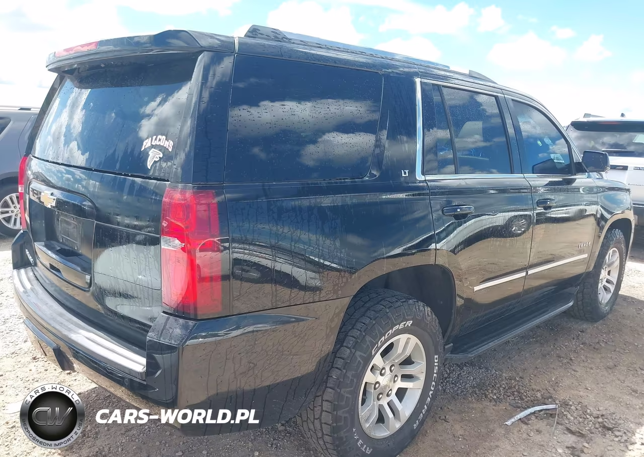 2019 Chevrolet Tahoe Lt VIN:1GNSCBKC6KR332260 - 4