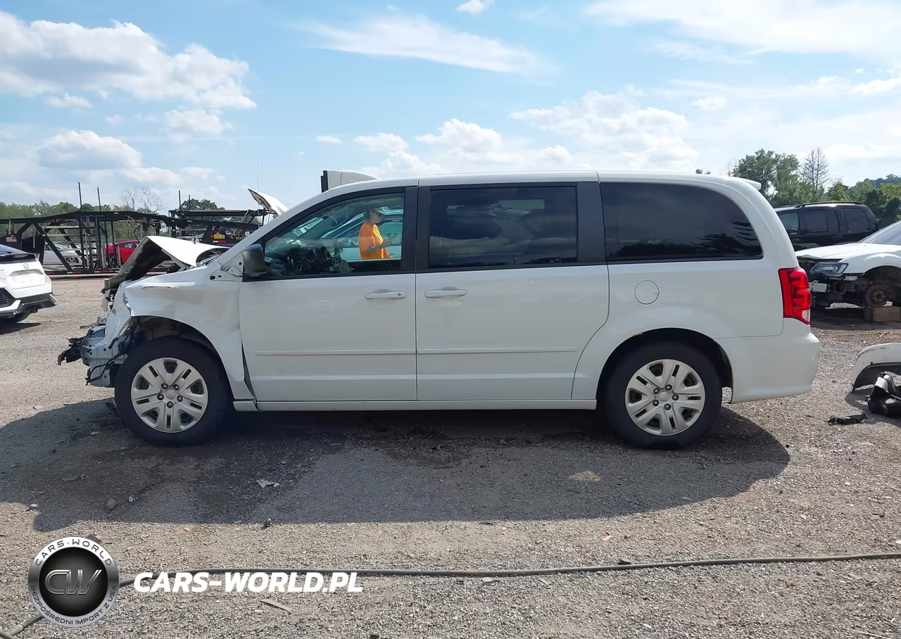 2017 Dodge Grand Caravan Se VIN:2C4RDGBG4HR855512 - 15