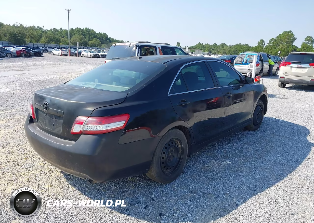 2011 Toyota Camry VIN:4T1BF3EK4BU190721 - 4