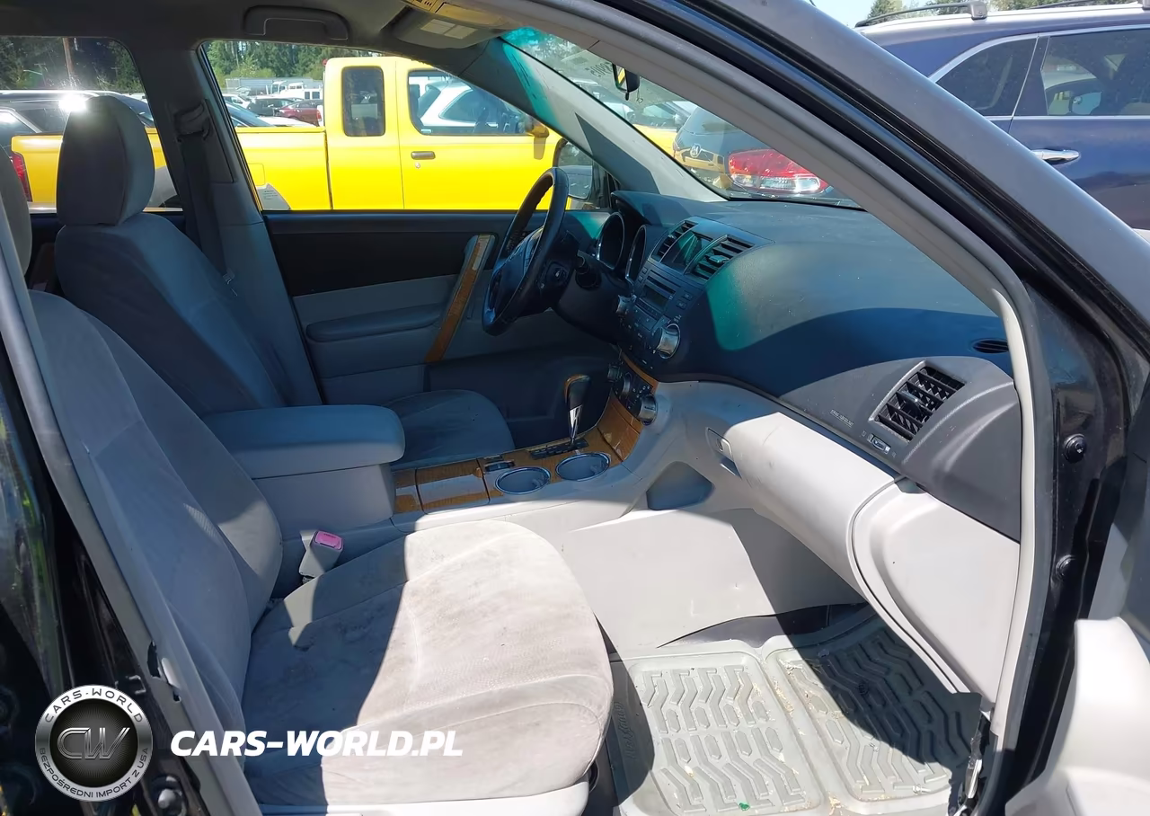2010 Toyota Highlander Hybrid Base V6 VIN:JTEBW3EH2A2046406 - 5