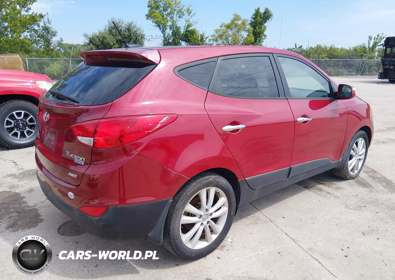 2013 Hyundai Tucson Limited VIN:KM8JUCAC3DU773025 - 4