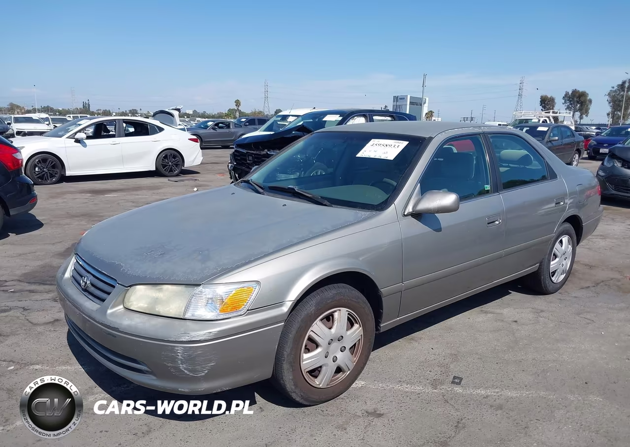 2001 Toyota Camry Le VIN:JT2BG22K910606115 - 6