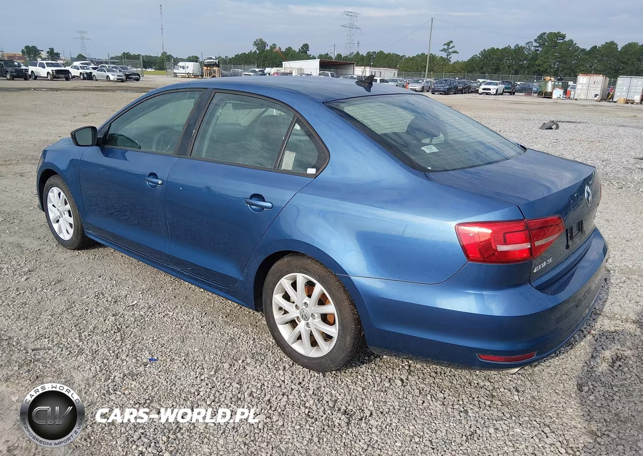 2015 Volkswagen Jetta 1.8T Se VIN:3VWD17AJ1FM307131 - 3