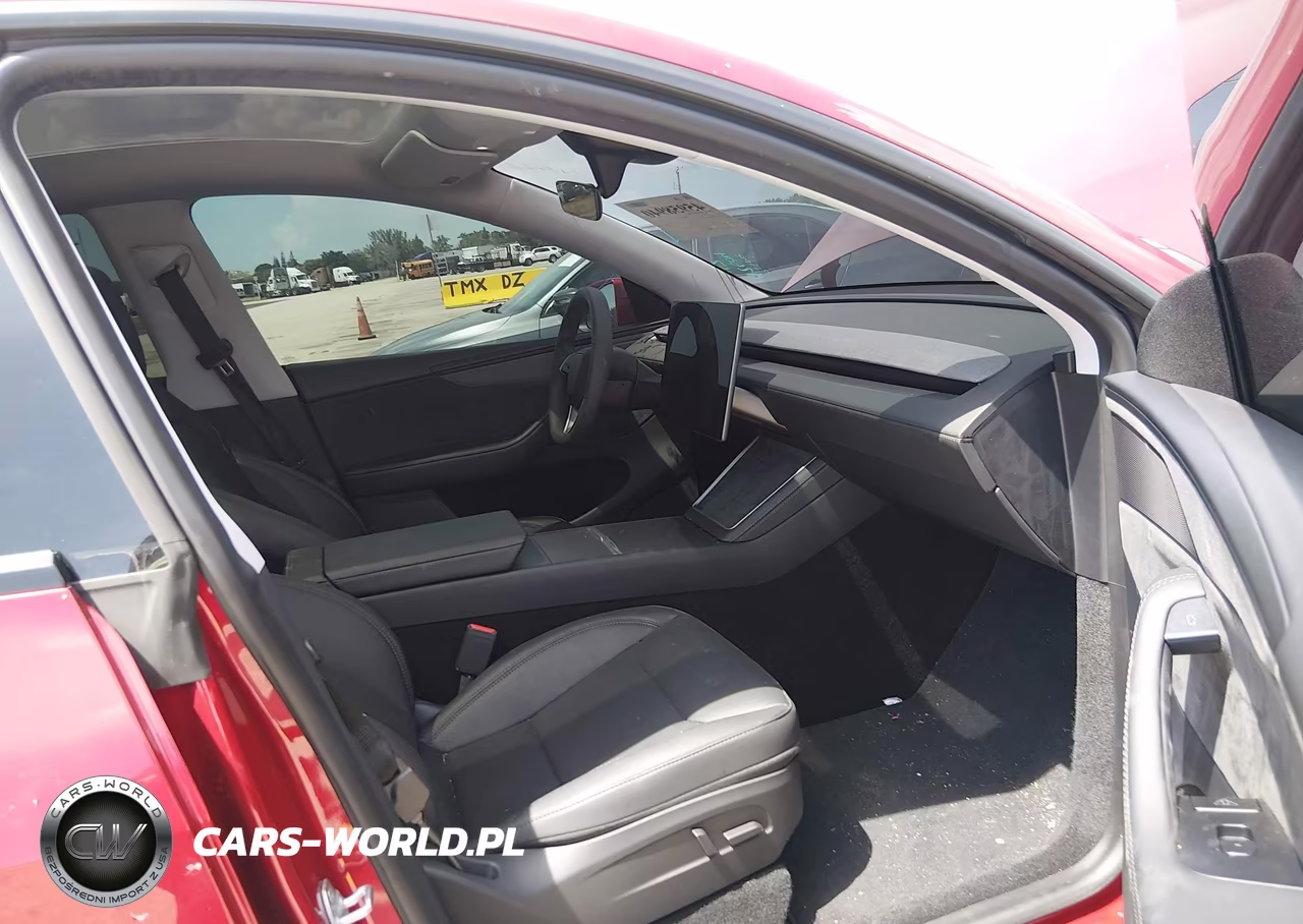 2026 Tesla Model Y All-Wheel Drive-Long Range Launch Series-Premium All-Wheel Drive VIN:7SAYGDEE8TA412604 - 5