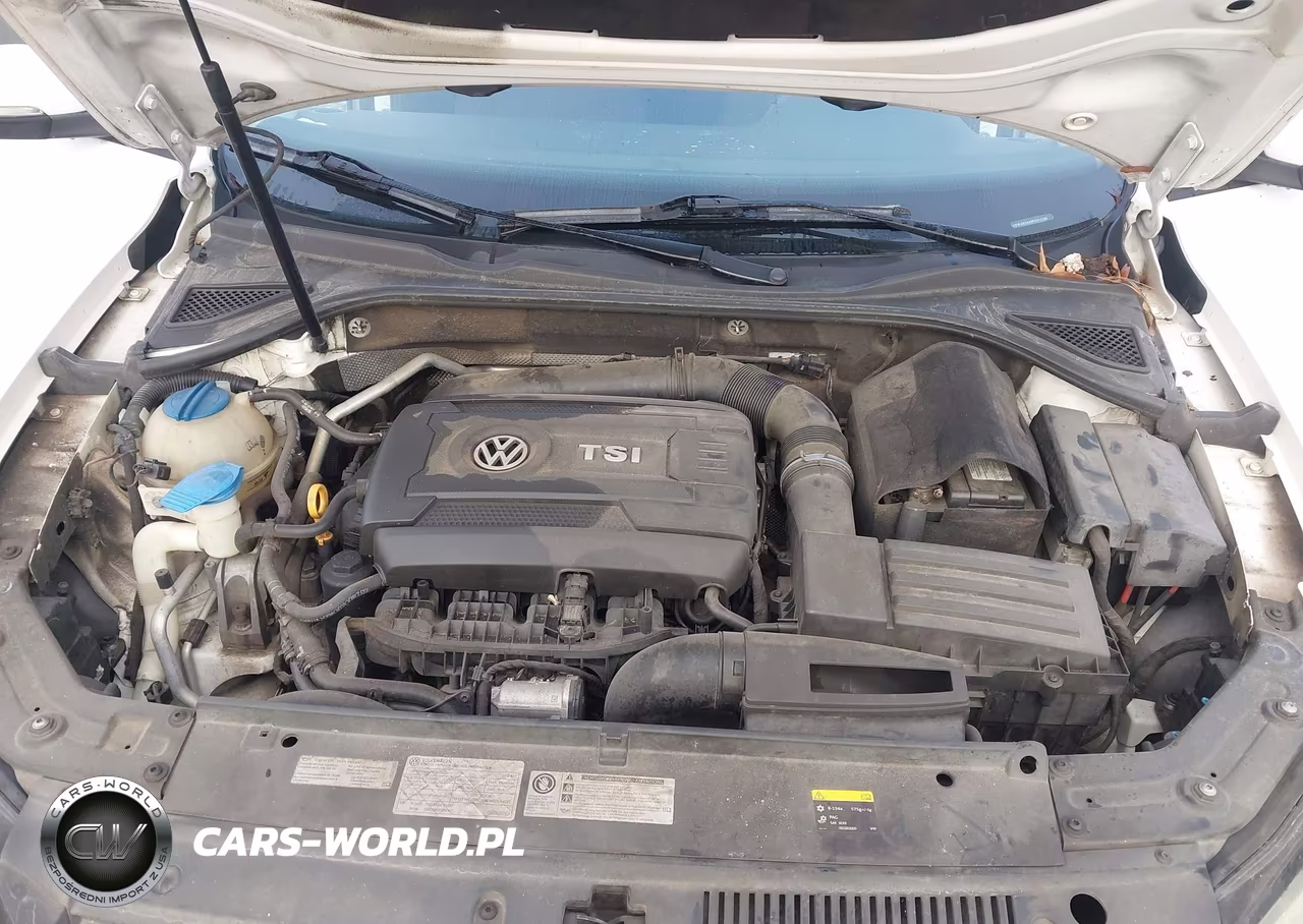 2015 Volkswagen Passat 1.8T S VIN:1VWAS7A33FC071729 - 10