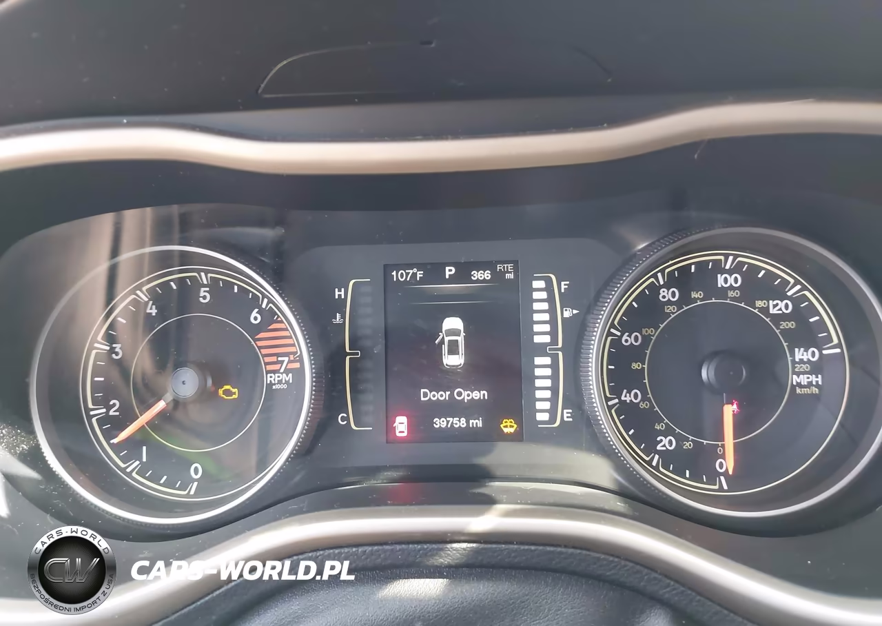 2016 Jeep Cherokee Altitude VIN:1C4PJLAB1GW315314 - 7