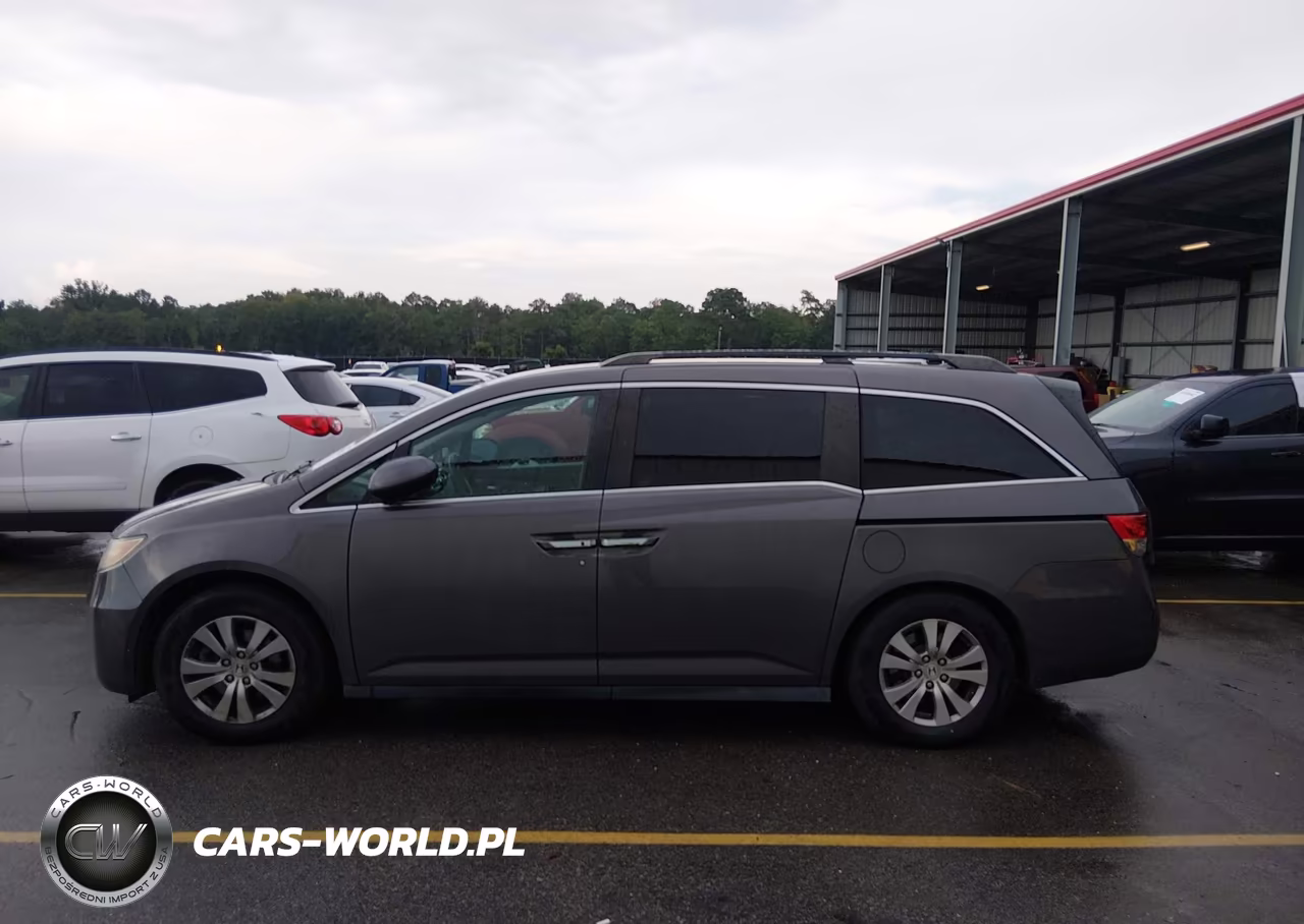 2016 Honda Odyssey Se VIN:5FNRL5H36GB135604 - 14