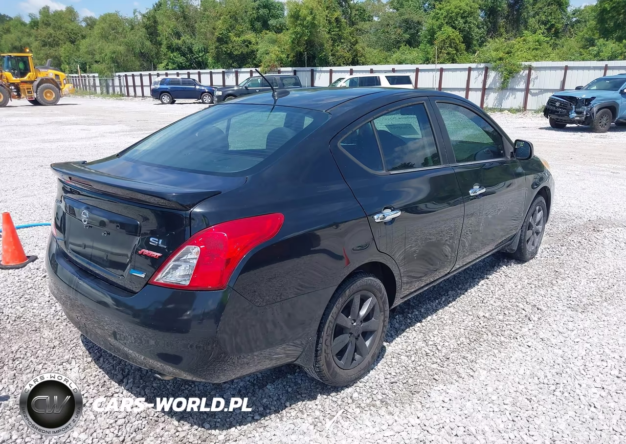 2013 Nissan Versa 1.6 Sl VIN:3N1CN7AP1DL851674 - 4