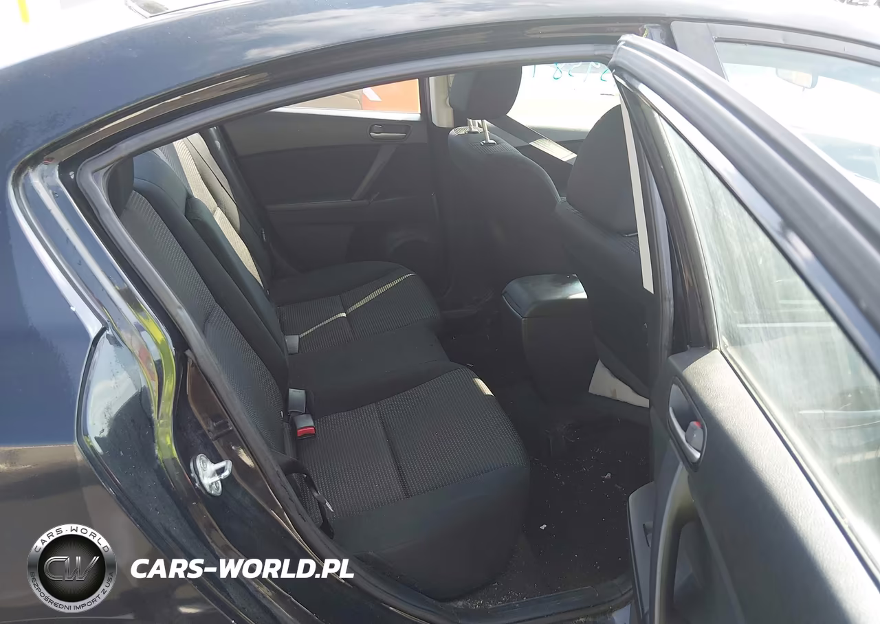 2013 Mazda Mazda3 I Touring VIN:JM1BL1VP5D1810946 - 8