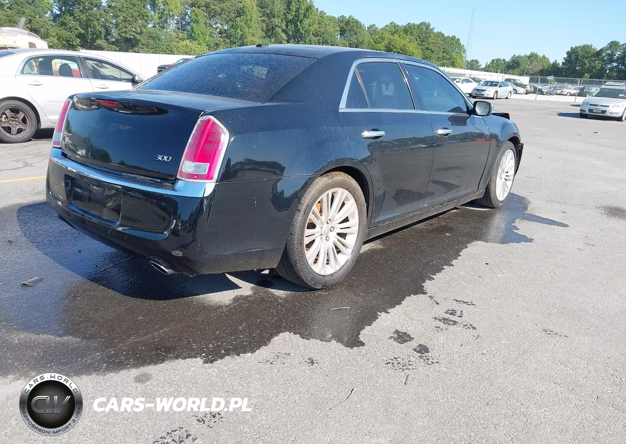 2012 Chrysler 300 Limited VIN:2C3CCACG2CH206041 - 4