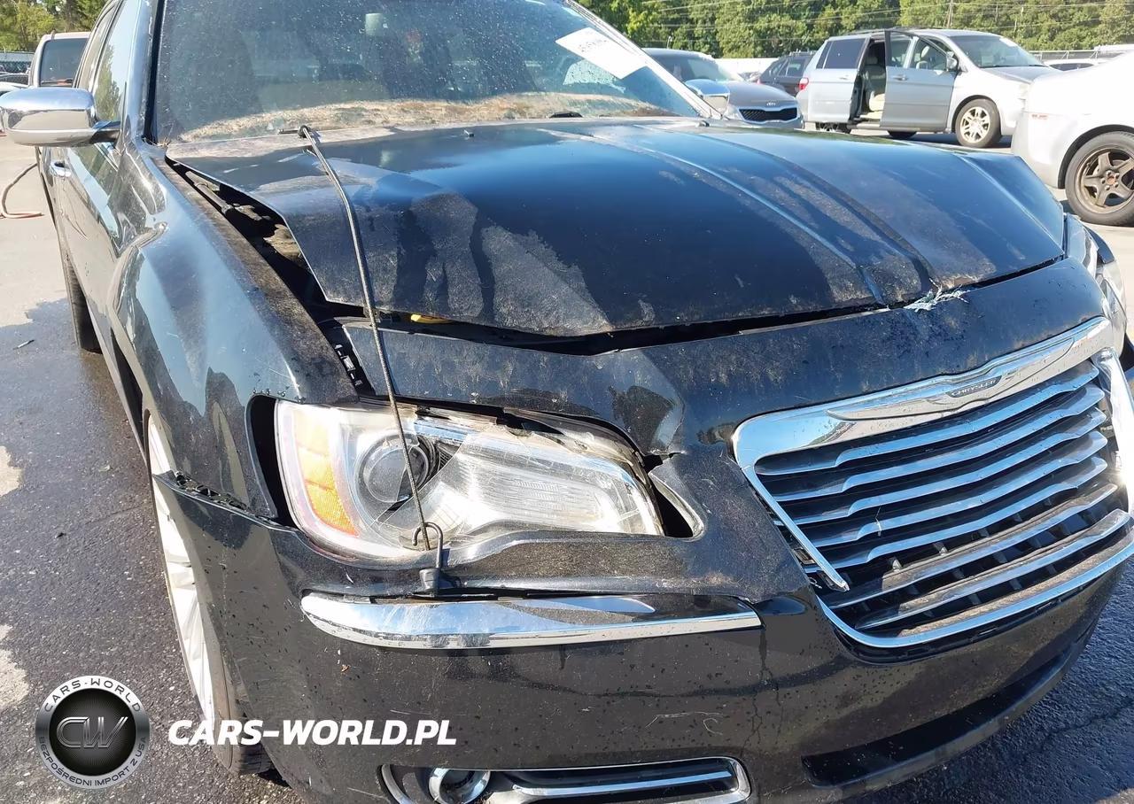 2012 Chrysler 300 Limited VIN:2C3CCACG2CH206041 - 6