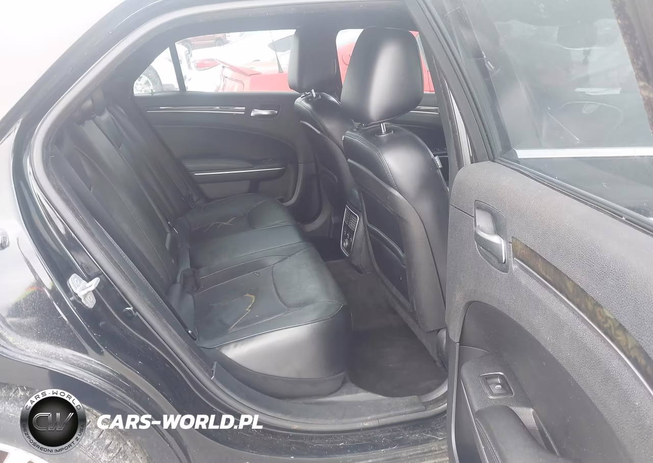 2012 Chrysler 300 Limited VIN:2C3CCACG2CH206041 - 8
