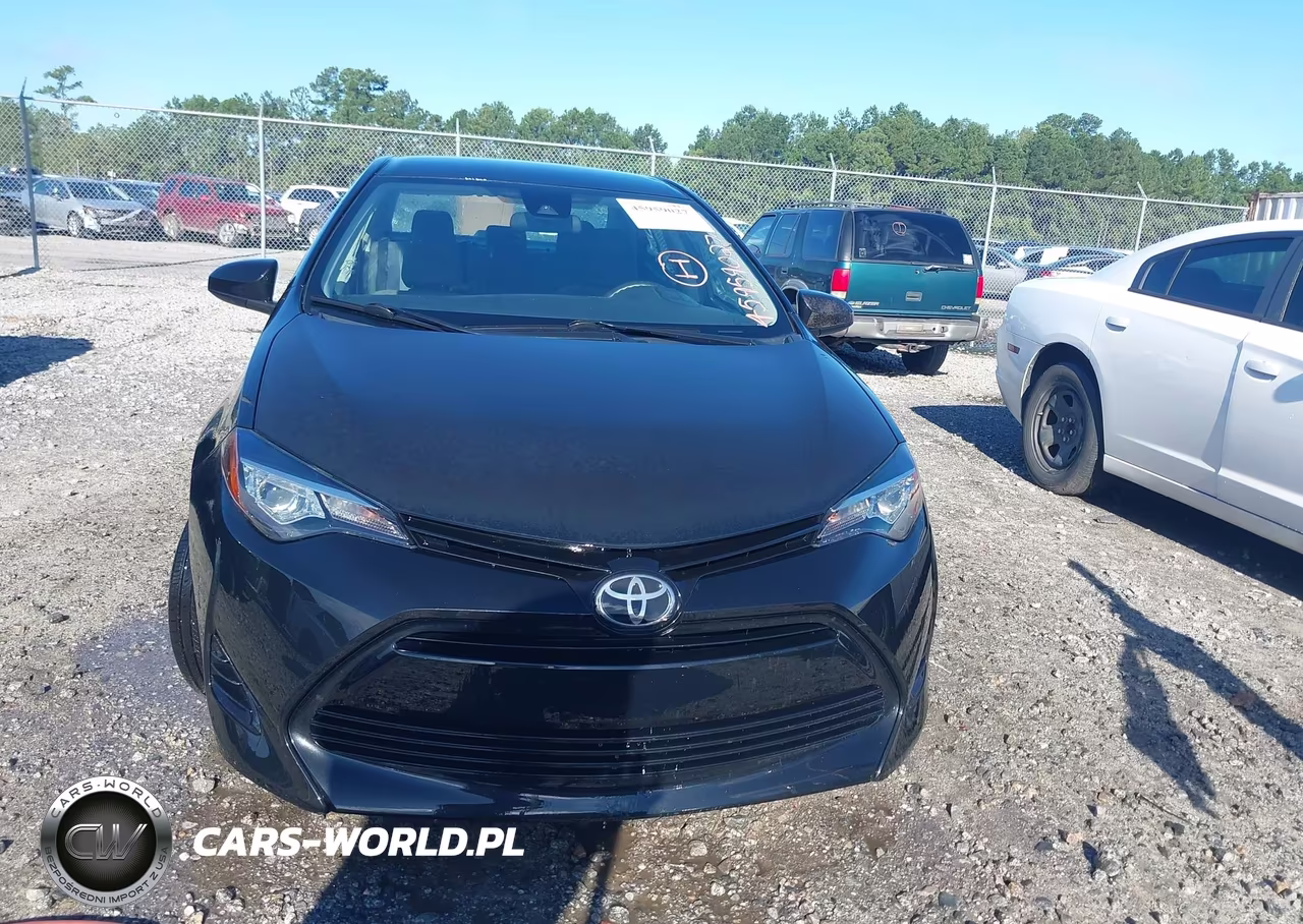 2018 Toyota Corolla L VIN:2T1BURHE4JC985881 - 12