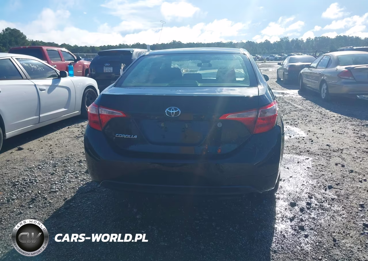 2018 Toyota Corolla L VIN:2T1BURHE4JC985881 - 16
