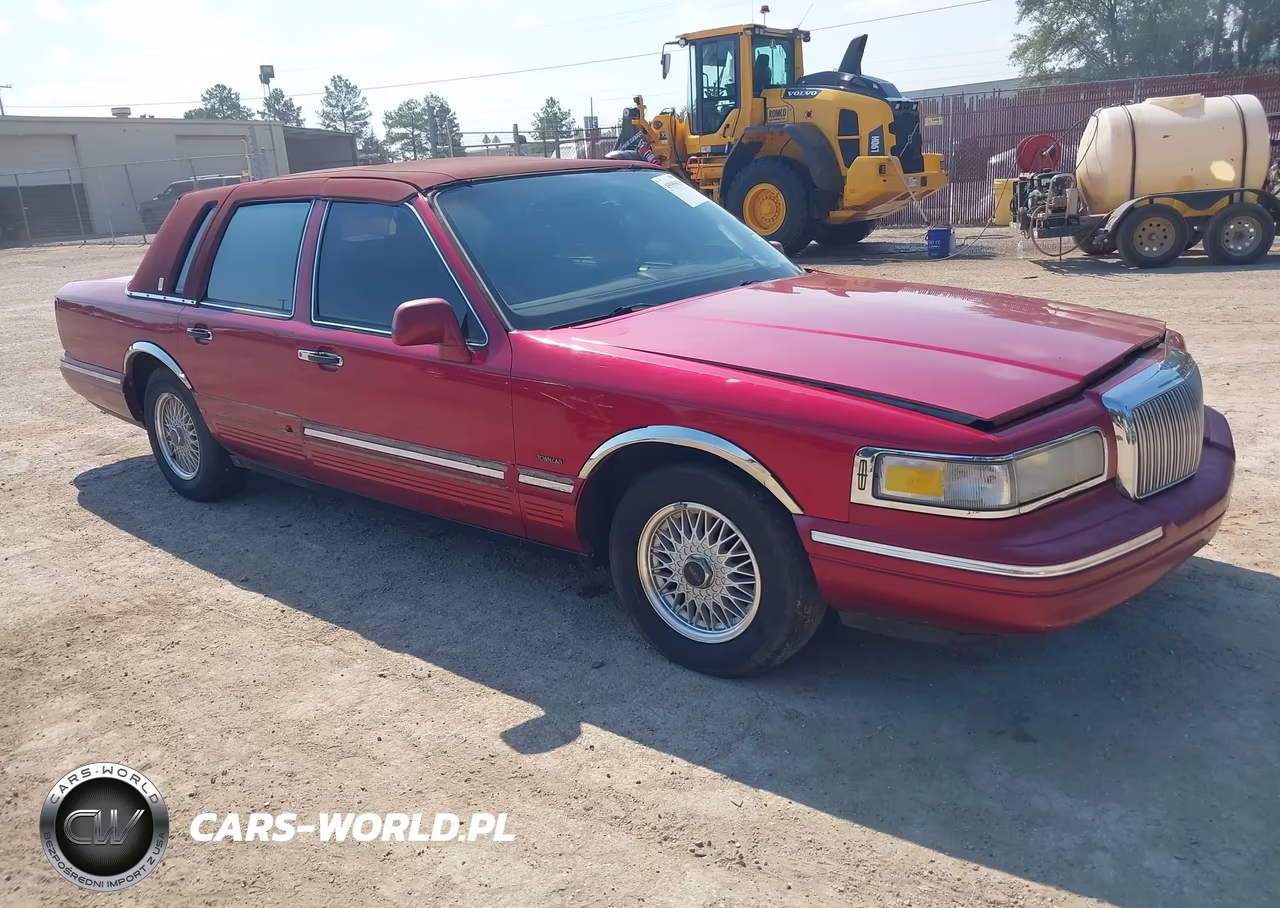 1995 Lincoln Town Car Signature-Spinnaker