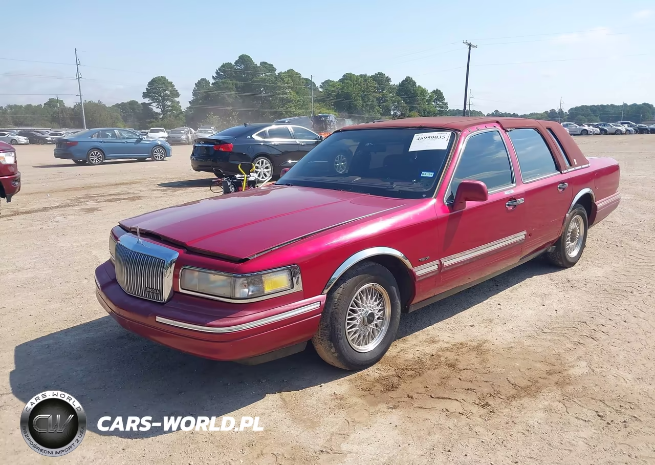 1995 Lincoln Town Car Signature-Spinnaker VIN:1LNLM82W7SY766714 - 2
