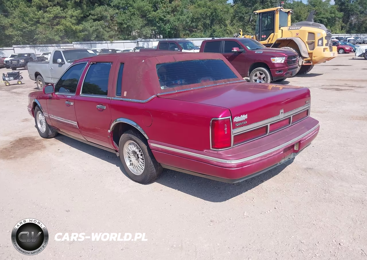 1995 Lincoln Town Car Signature-Spinnaker VIN:1LNLM82W7SY766714 - 3