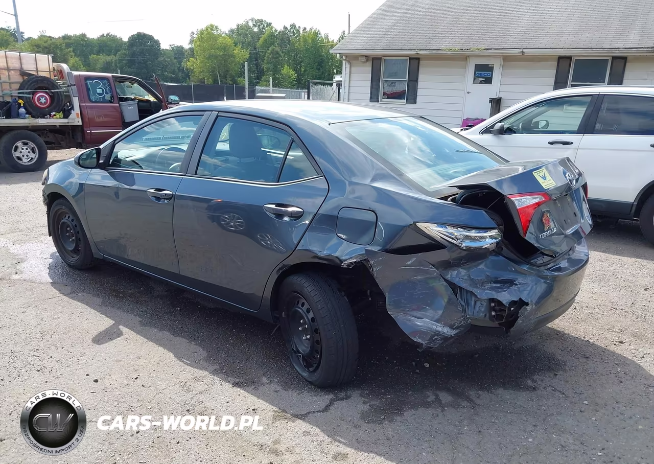 2016 Toyota Corolla Le VIN:2T1BURHE8GC745936 - 3