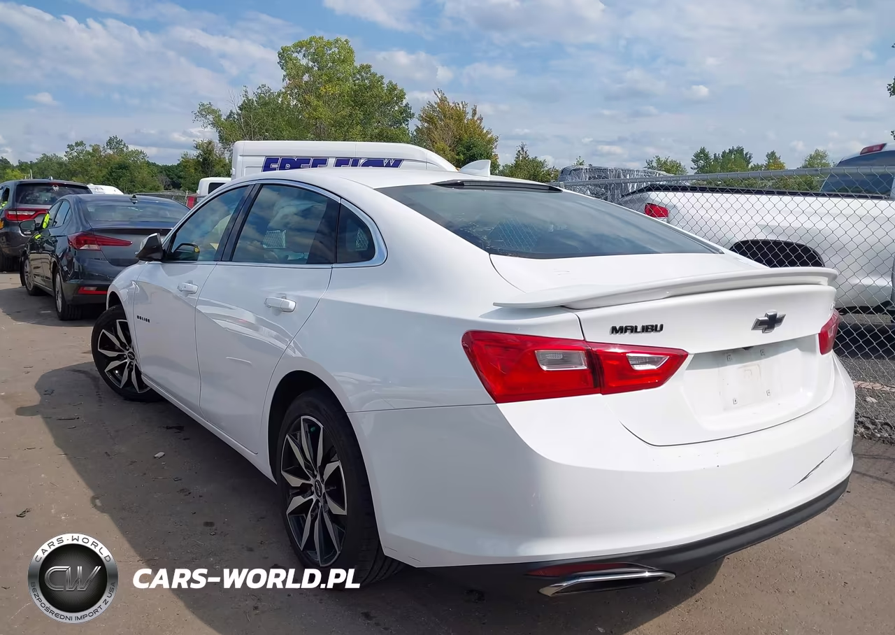 2020 Chevrolet Malibu Fwd Rs VIN:1G1ZG5ST8LF133753 - 3