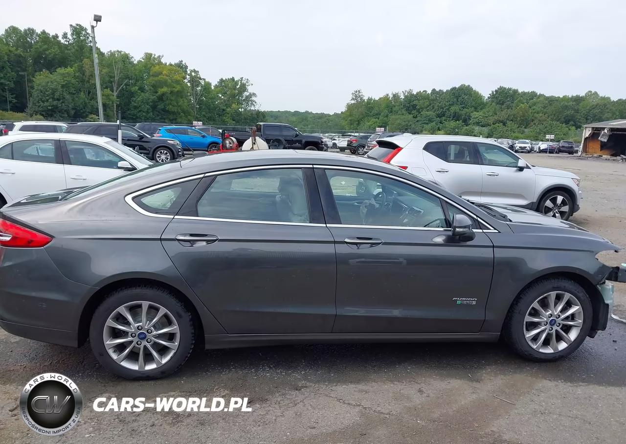 2018 Ford Fusion Energi Se Luxury VIN:3FA6P0PU3JR193248 - 14