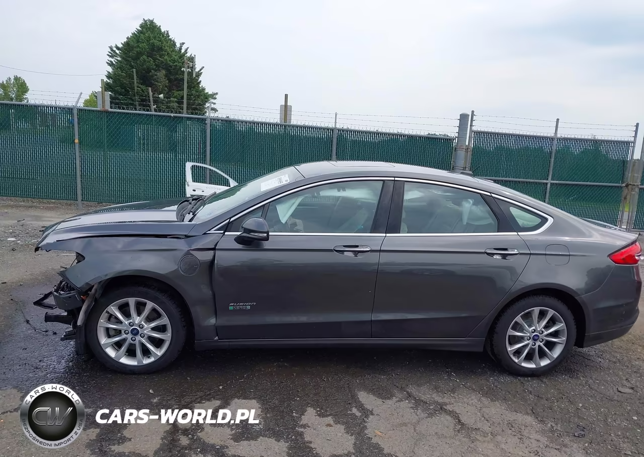 2018 Ford Fusion Energi Se Luxury VIN:3FA6P0PU3JR193248 - 15